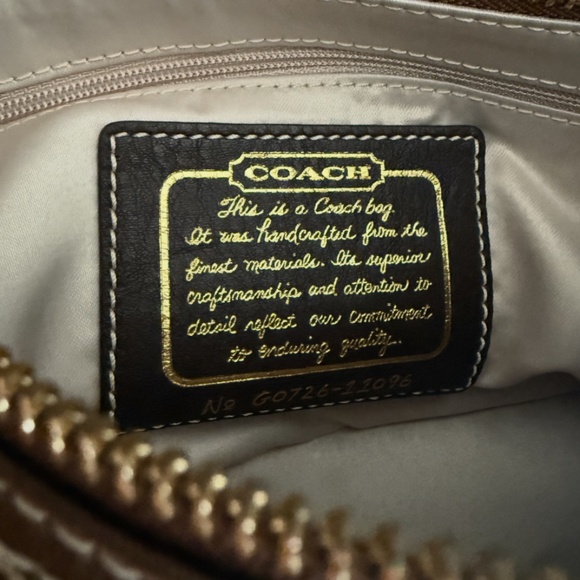 Coach bag (shoulder bag) with coach insignia fabric and gold fabric panel. - Picture 2 of 2